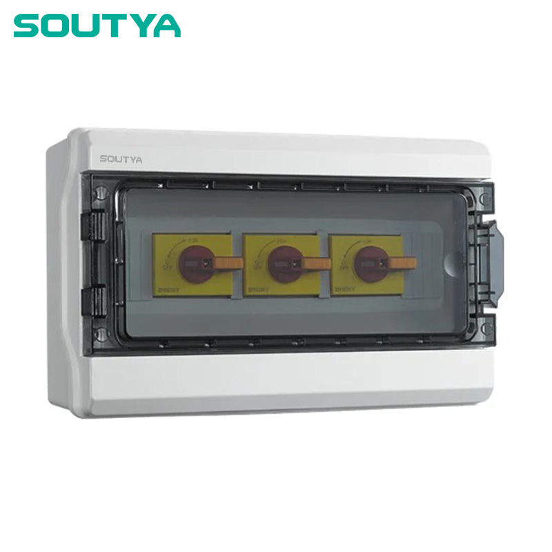 Caja aisladora de CC Caja IP65 de tres cadenas: consideraciones clave para profesionales solares